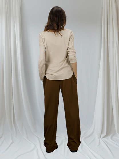 Pantalone elegante con cinturino